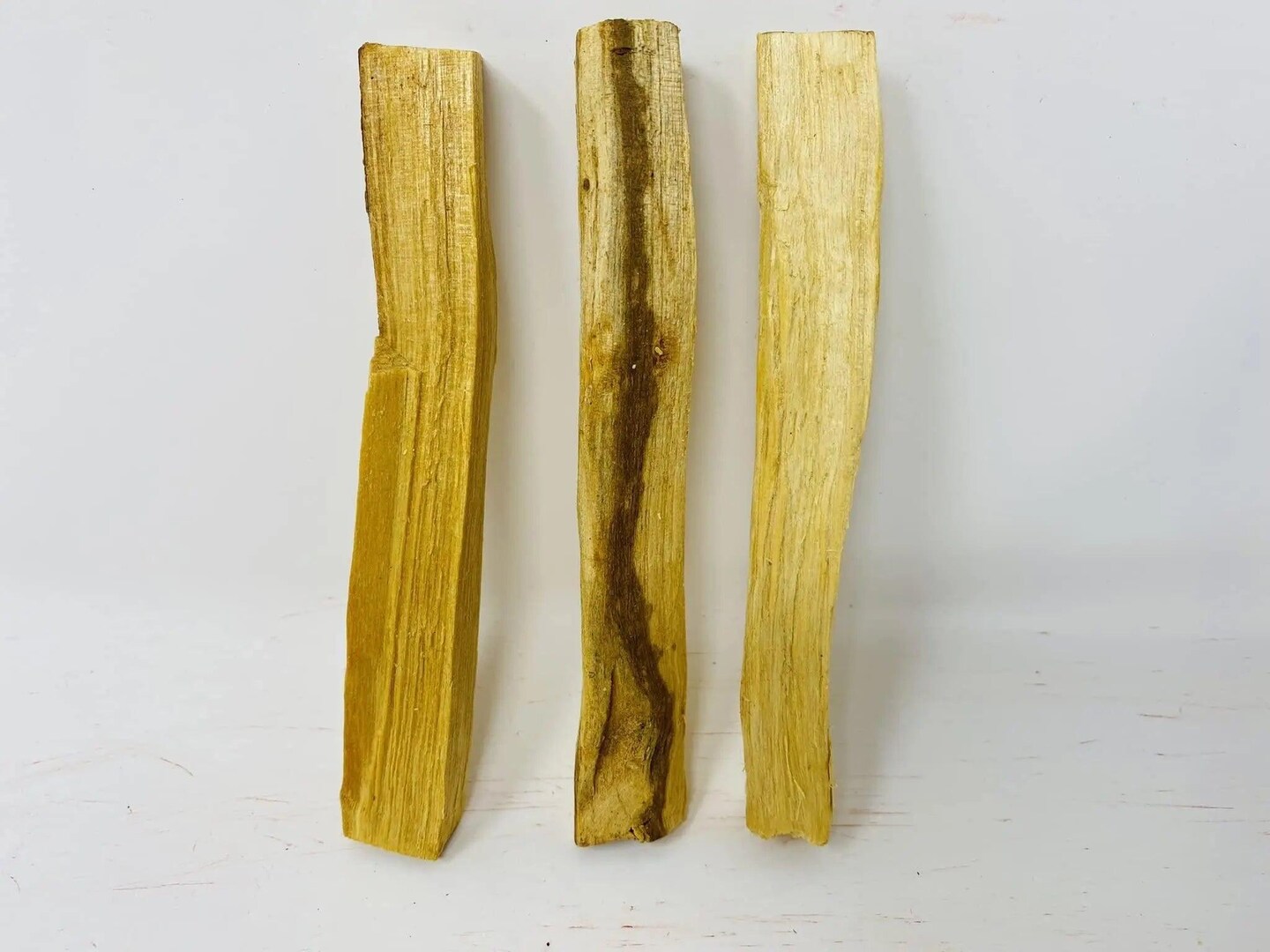 Sage Smudge Kit Cleansing Negative Energy and Cleansing House Sage Variety Pack of Dragon Blood & Palo Santo Sticks
