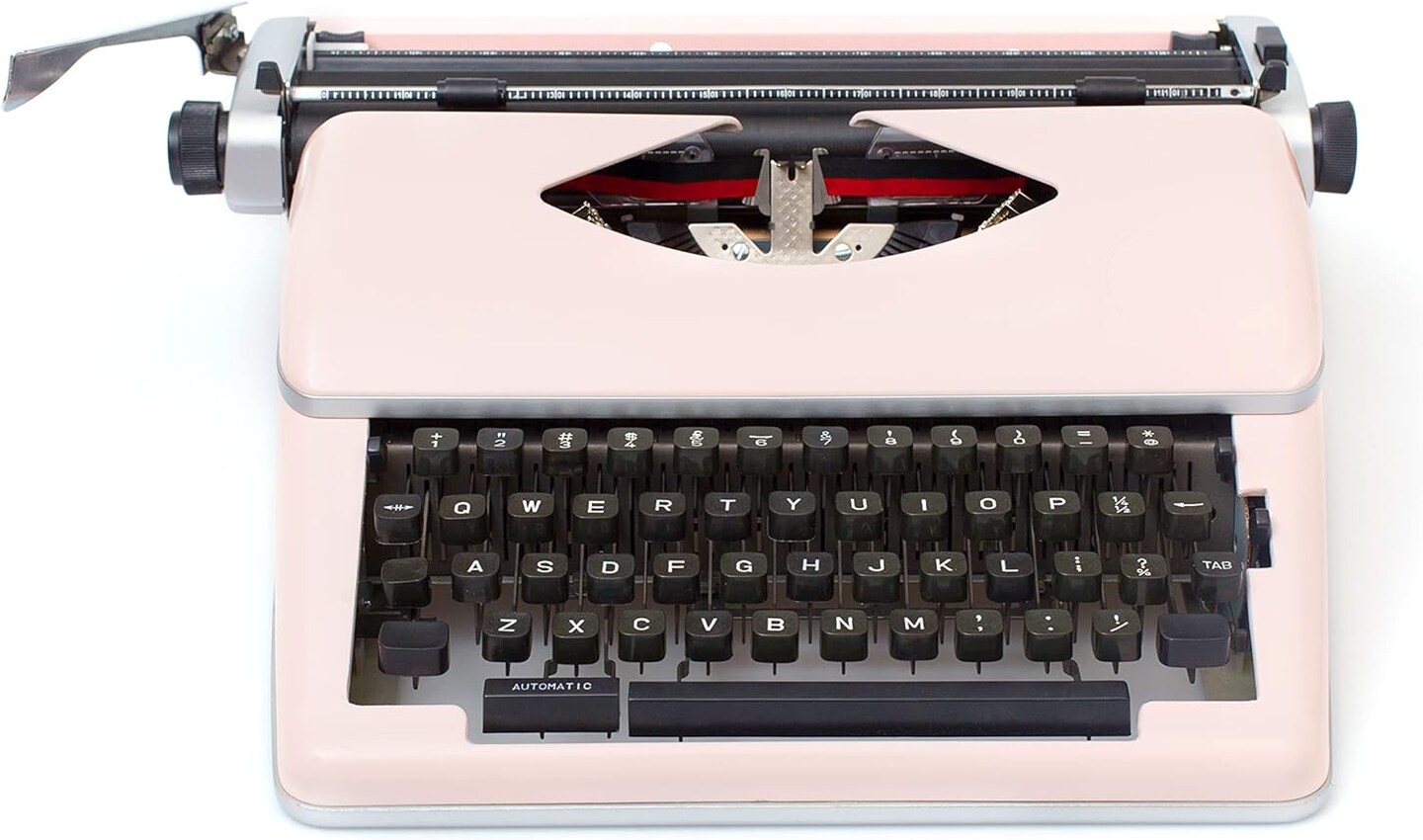 We R Memory Keepers Retro Typewriter: Vintage Charm for Crafting and More