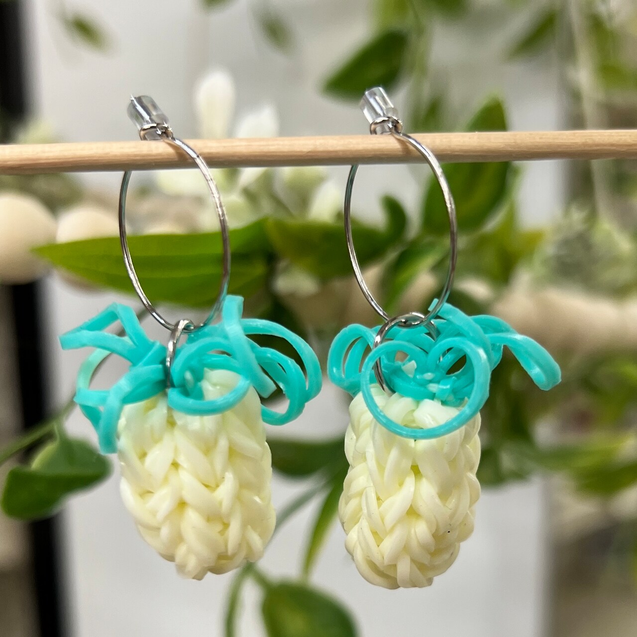 Monster Tail™ Pineapple Summer Earrings