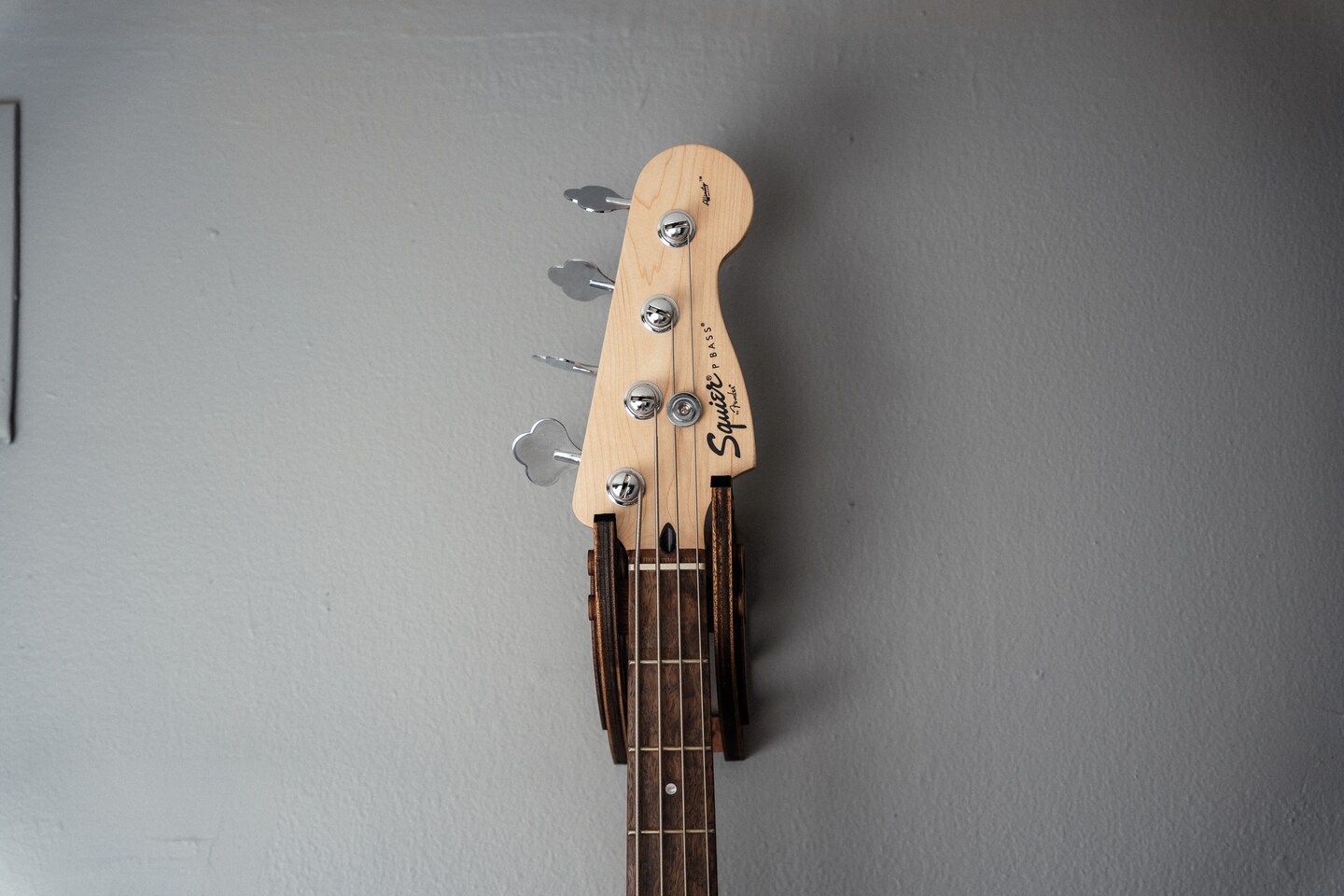 Guitar Wall Mount guitar holder with bass clef design - straight and angled guitar hanger for acoustic guitar or bass guitar Fender - image8