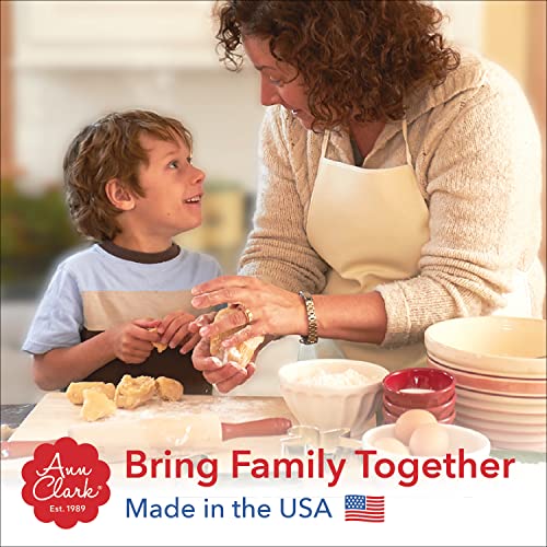 7 Pieces Fall and Thanksgiving Cookie Cutters Set. Made in the USA by Ann Clark, Pumpkin, Maple Leaf, Turkey, Squirrel, Acorn