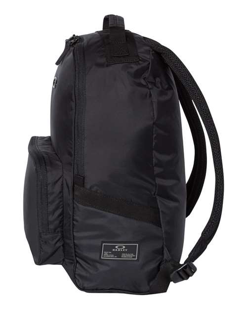 Oakley&#xAE; 18L Packable Backpack | Ultimate Explorer Backpack