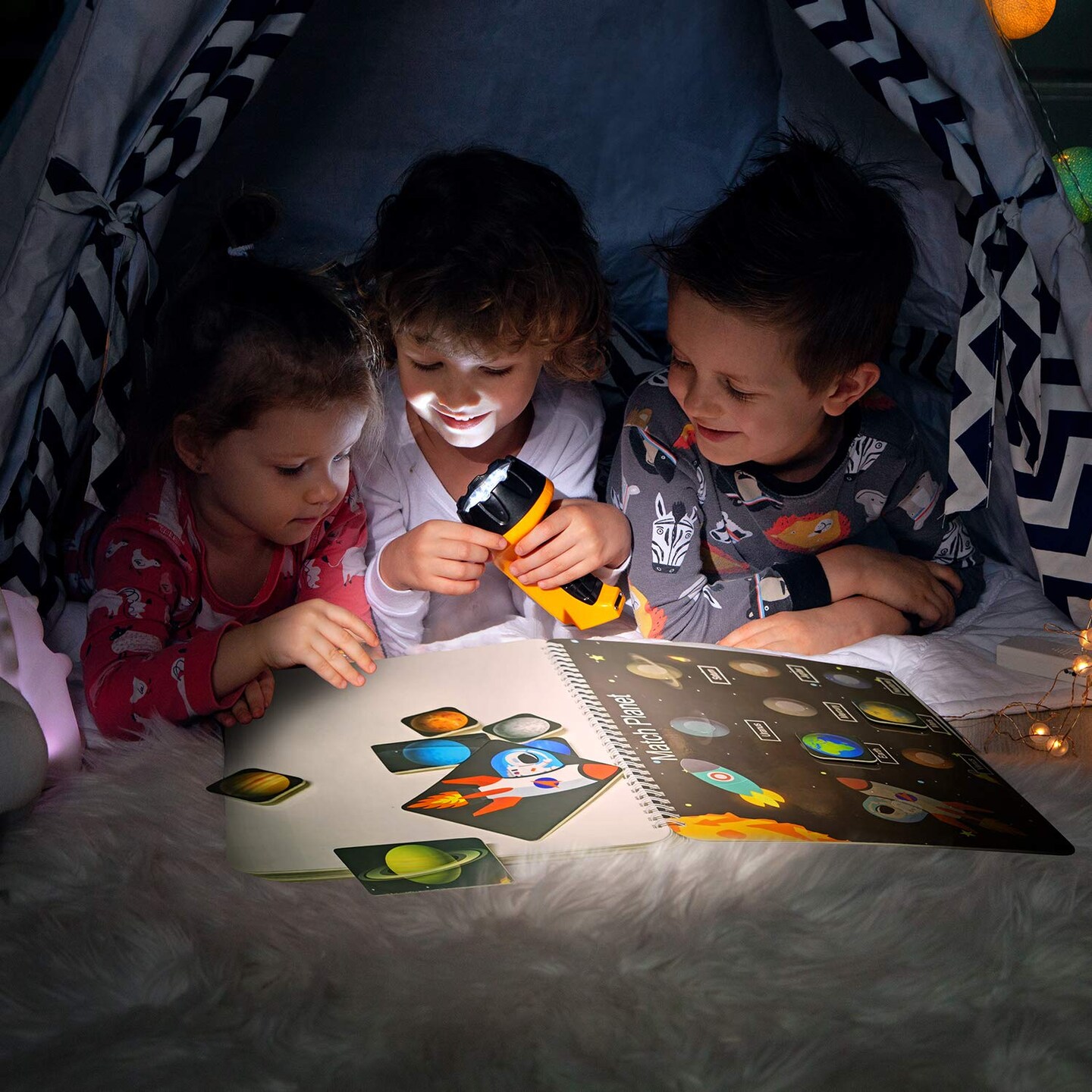 Montessori Autism Sensory Educational Toys, 12 Pages Toddler Preschool Activity Binder and Early Learning Toys - for Boys & Girls Develops Fine Motor Skills