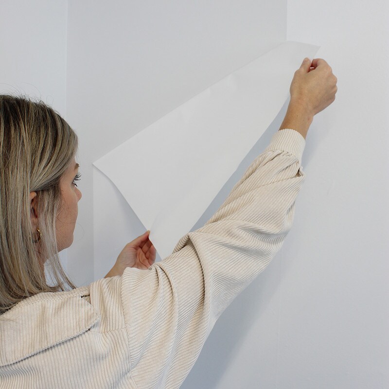 Tempaper Dry Erase Peel and Stick Wallpaper White