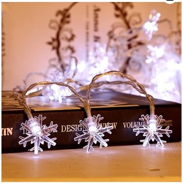 Christmas Snowflake String Lights, 10ft 30 LED, Battery Powered, 8 Modes, Remote and Timer Control, Indoor Outdoor Lighting Decoration for Christmas Snow Theme Parties