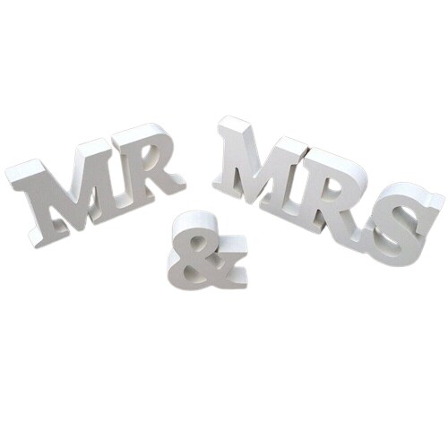 Kitcheniva Mr &#x26; Mrs Classic White Wooden Wedding Sign
