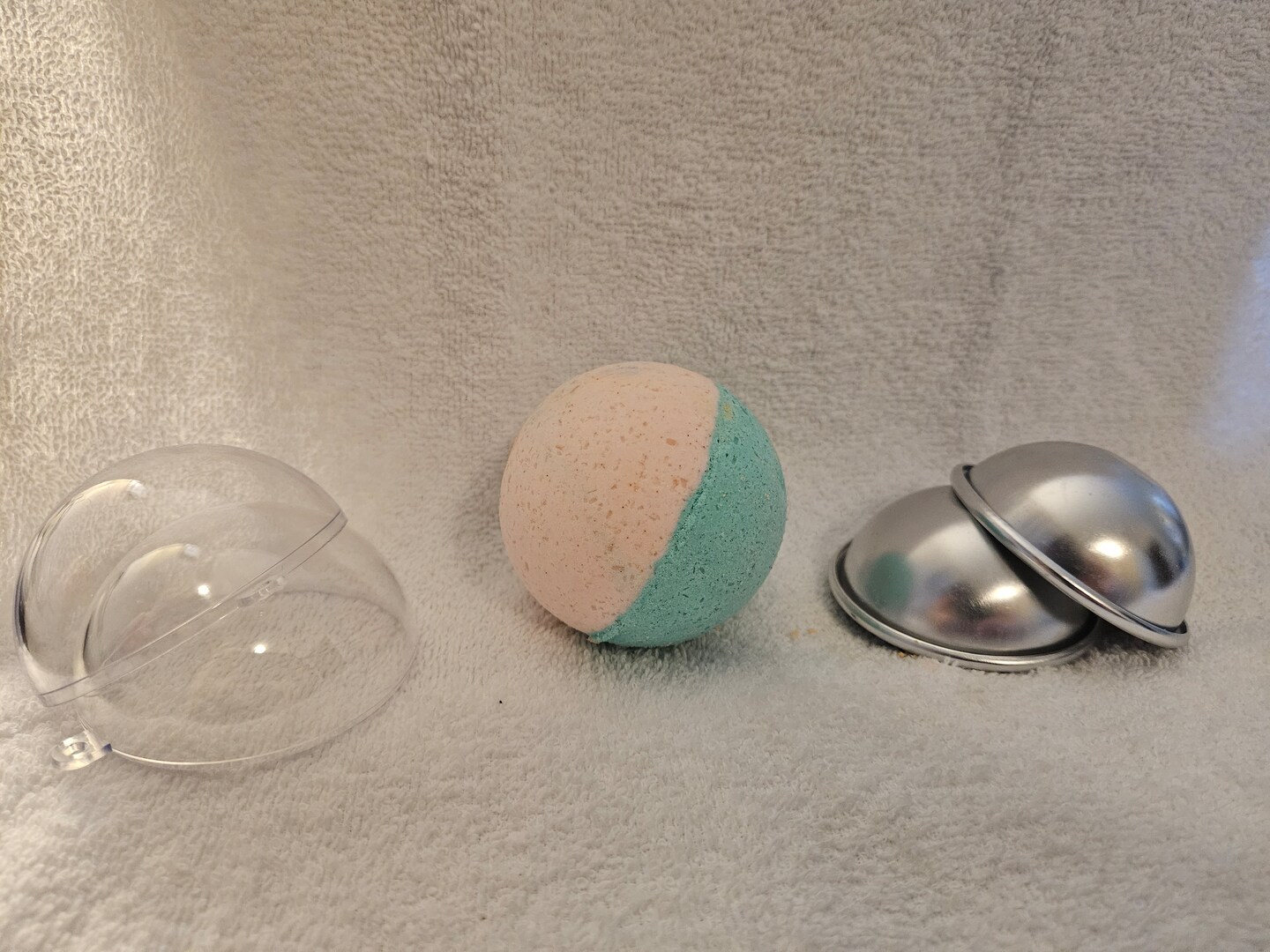 Bath bomb recipe, no scent or color image 2