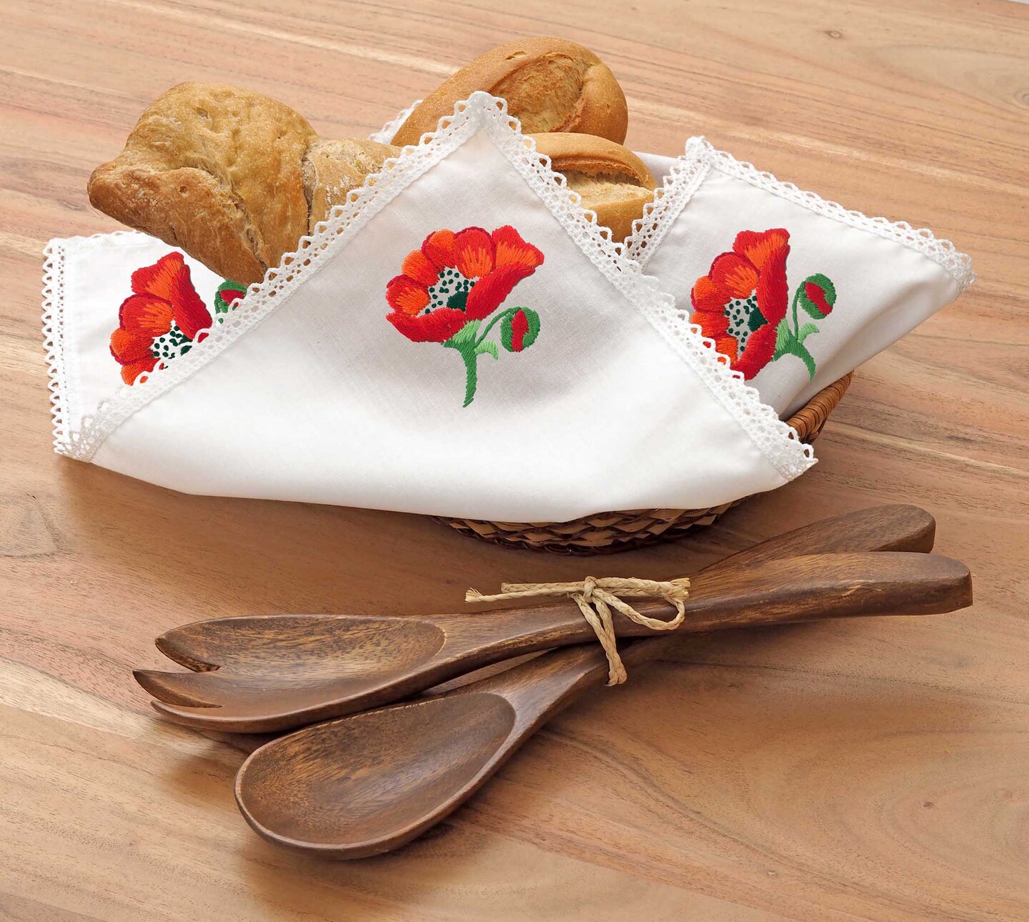 Leisure Arts Bread &#x26; Basket Cloth 15.7&#x22;X15.7&#x22; Poppy, Stamp Embroidery Cloth, Bread Cloth, Tea Towels For Bread, Towel, Cloth Cover, Pastry