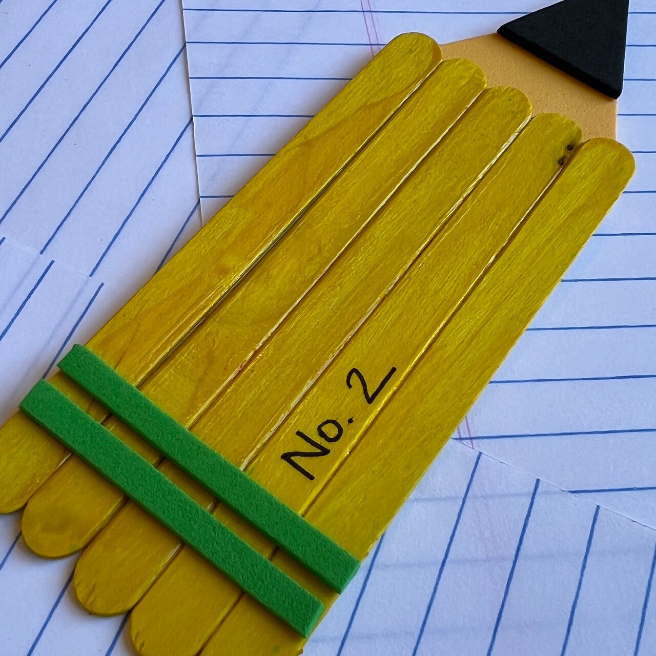 Kids Club: Giant Back to School Pencils