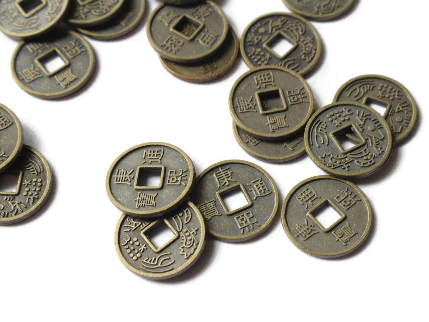 30 10mm Bronze Chinese Coin Beads Flat Round Miniature Replica Money Beads