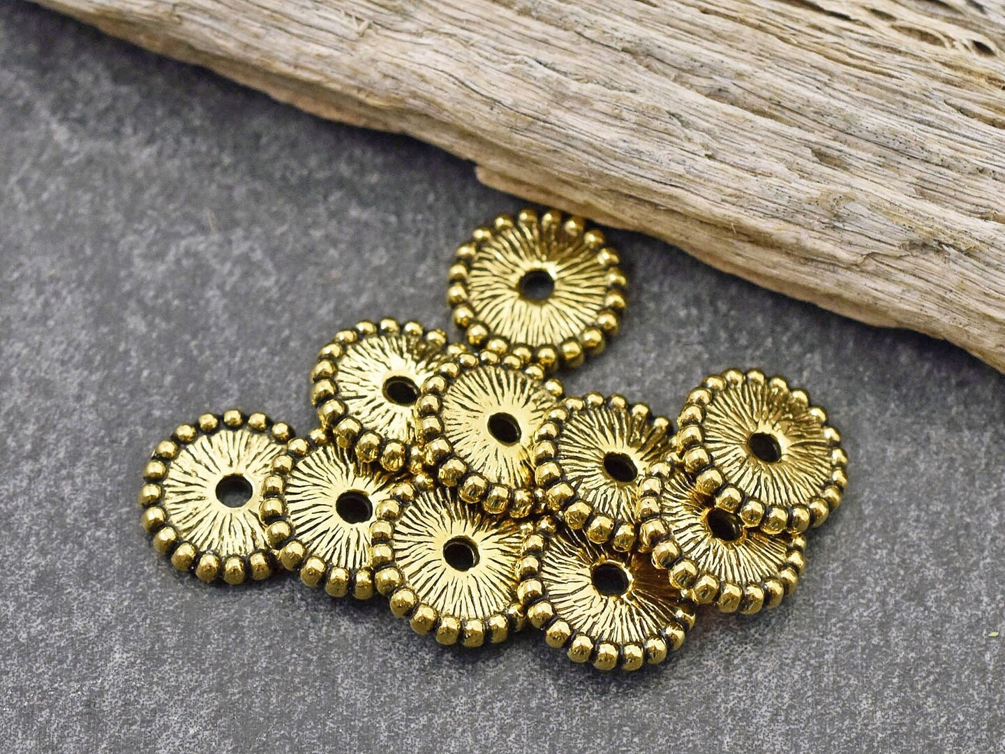 *25* 11x2mm Antique Gold Ridged Rondelle Spacer Beads