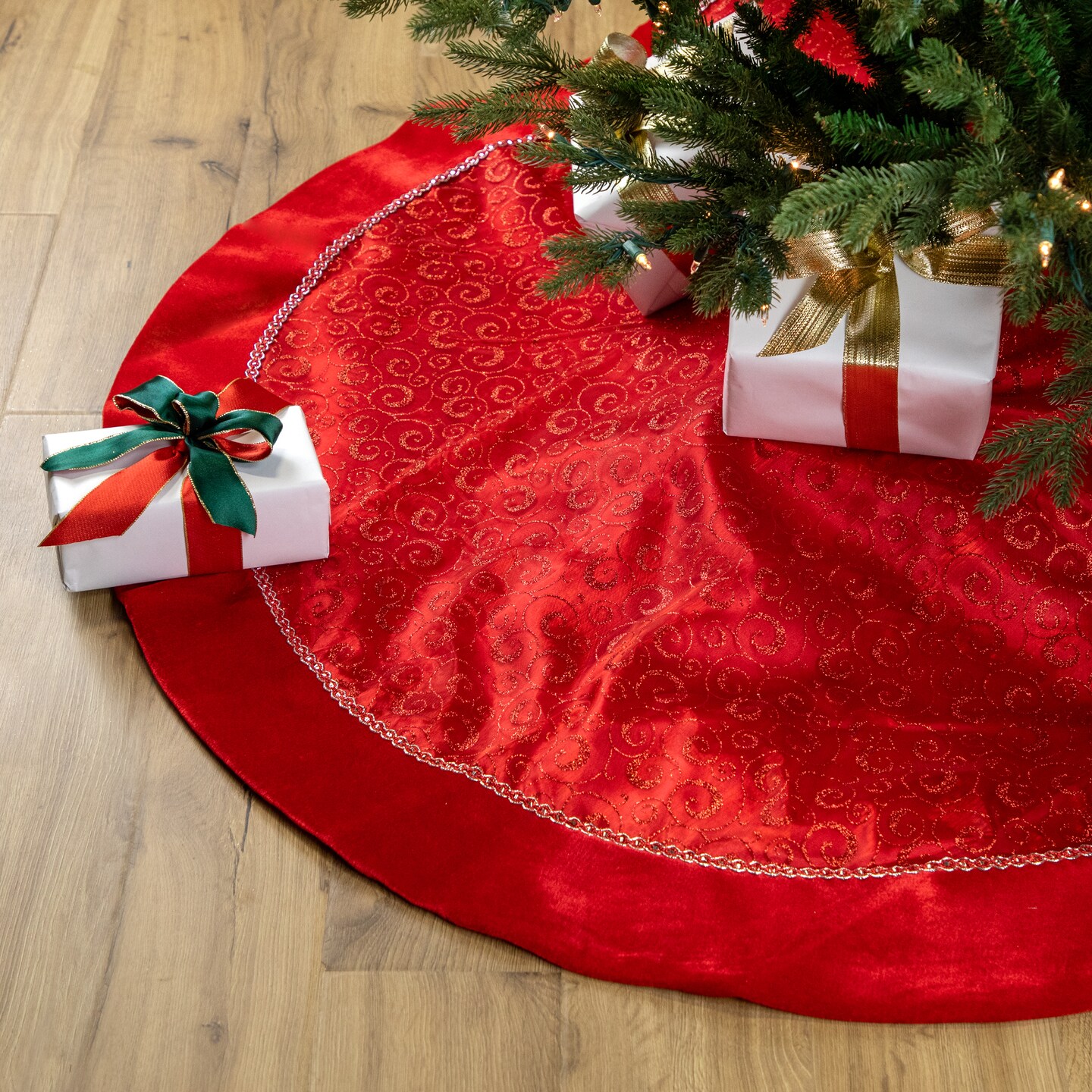 Northlight 48&#x22; Red Glittered Swirl Christmas Tree Skirt