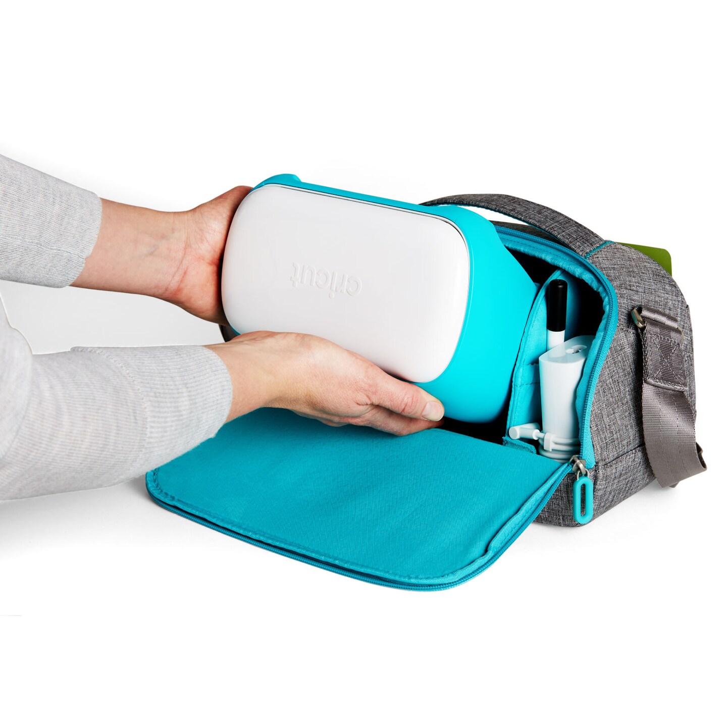 Cricut carrying case online michaels