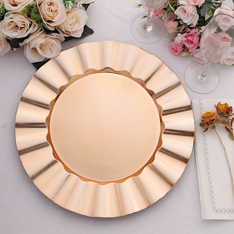24 GOLD 13&#x22; Round Scalloped Trim Charger Plates