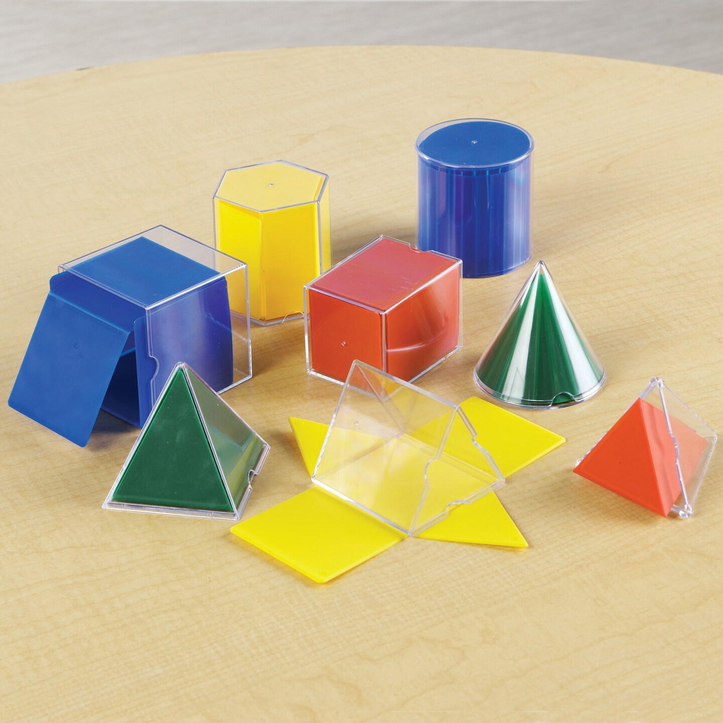 Folding Geometric Shapes&#x2122;, Pack of 16