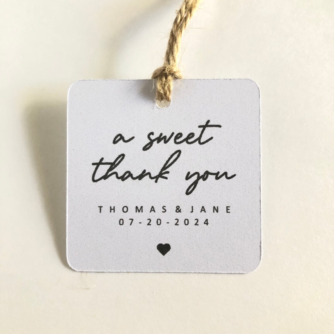 100 Etichette Personalizzate Per Matrimonio, Formato 7x4,5 Cm, Con Testo A Scelta, Colore Nero, Bomboniere E Thank You - 2
