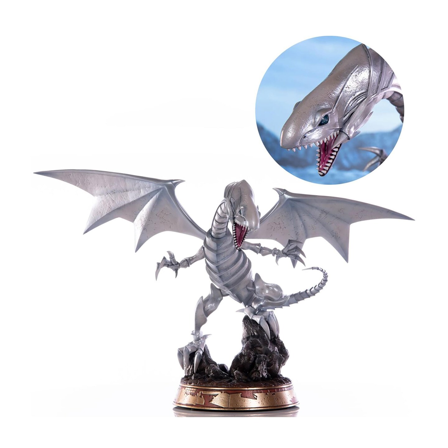 Yu-Gi-Oh! Blue-Eyes White Dragon (Silver Variant) 14 Inch PVC Statue