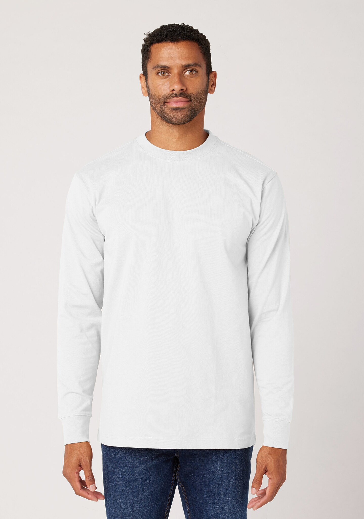 HEAVYWEIGHT LONG SLEEVE TSHIRT