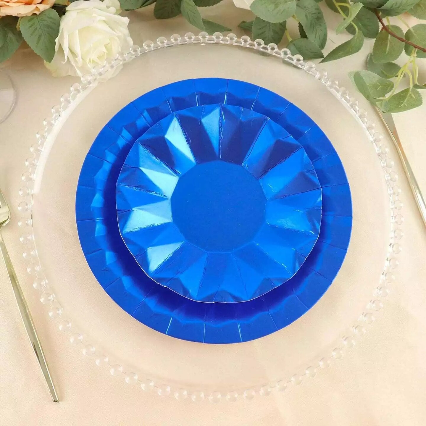 25 ROYAL BLUE 7&#x22; Metallic Round Paper Salad Dinner Plates