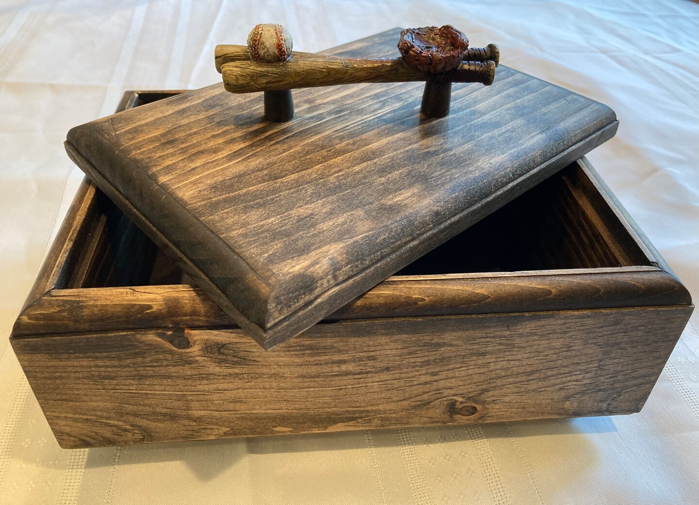 Wooden pine best sale box with lid