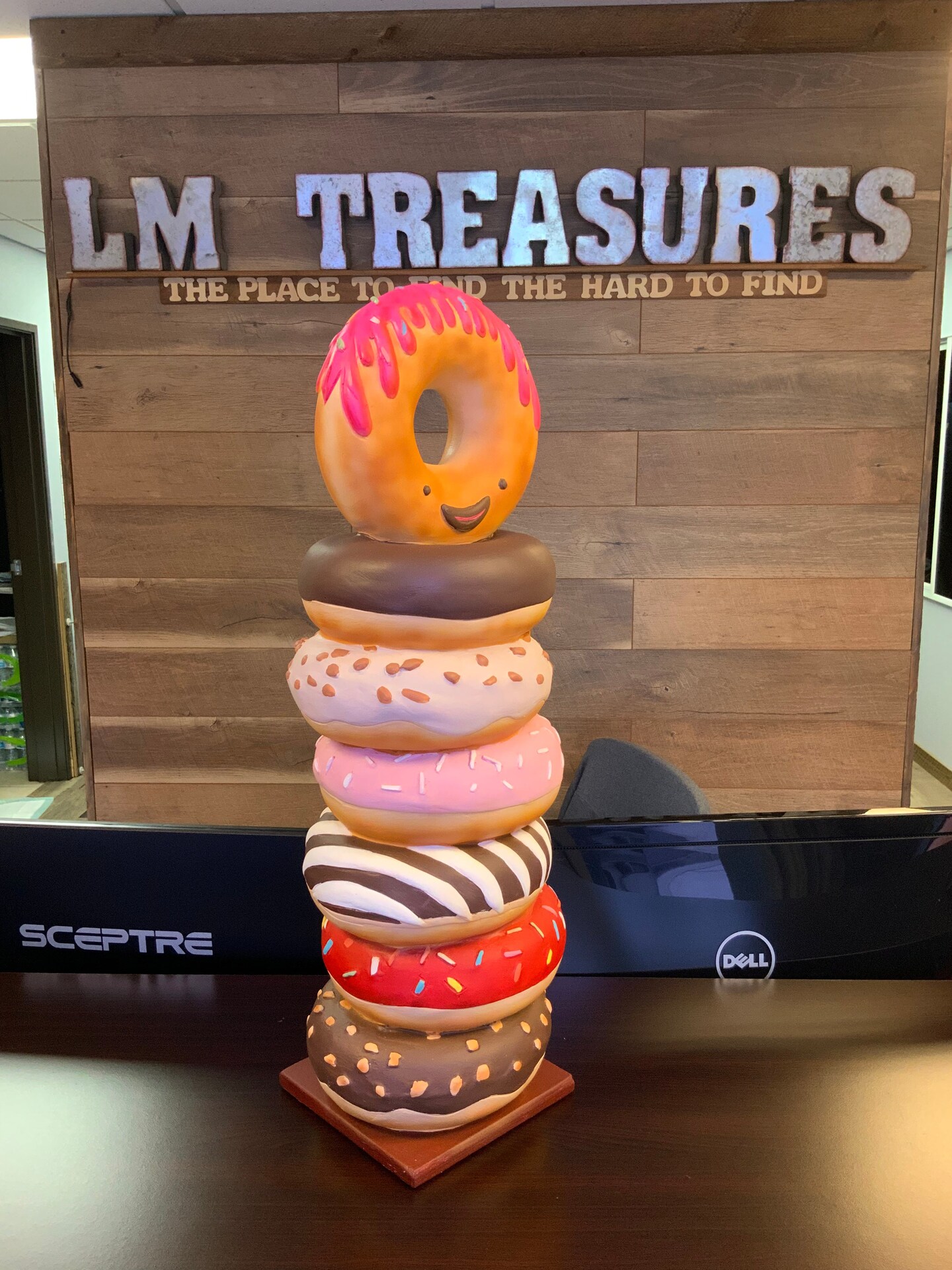 Small Stacked Donuts Table Top Statue