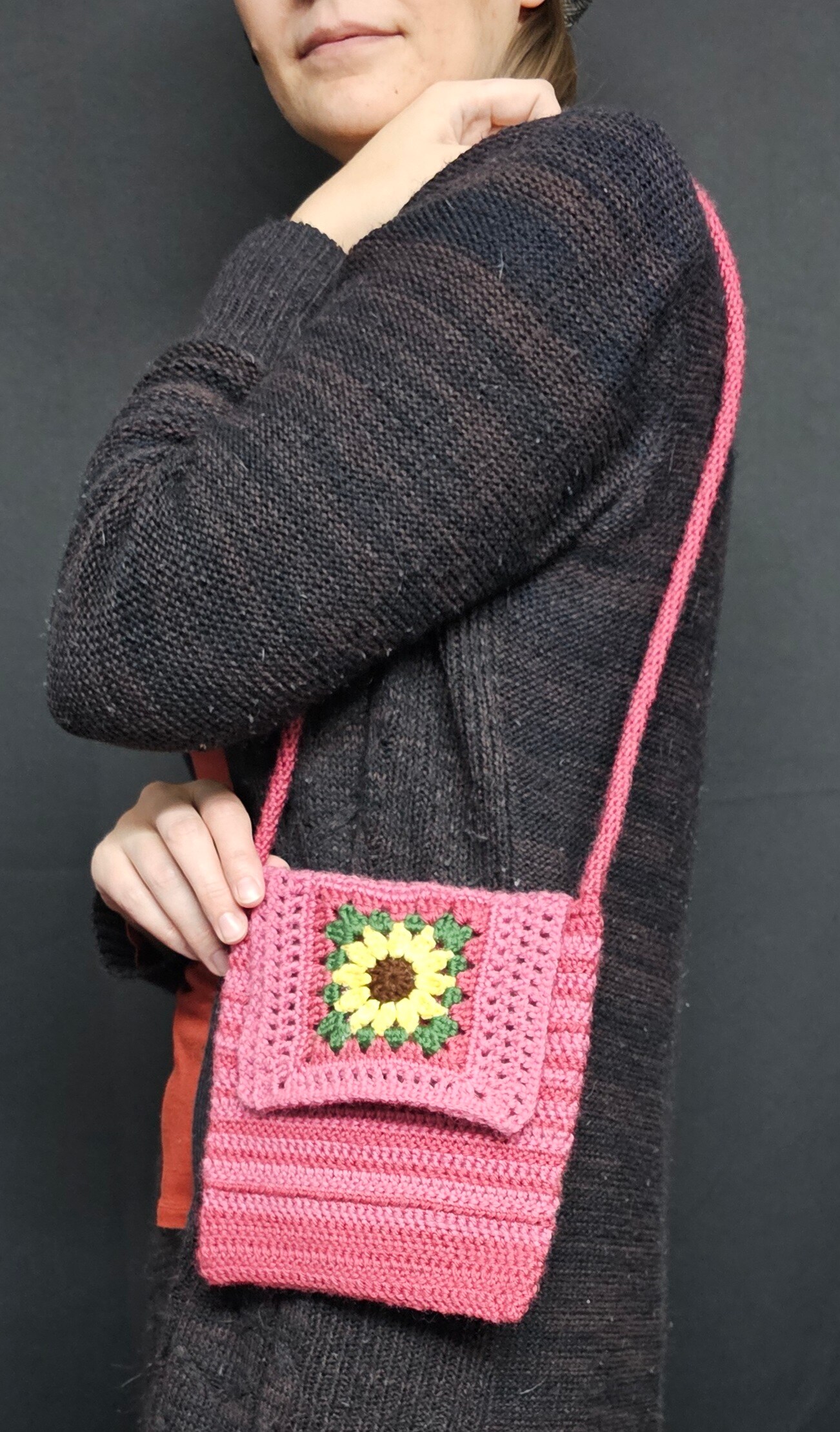 Flower Granny Square Purse | MakerPlace by Michaels