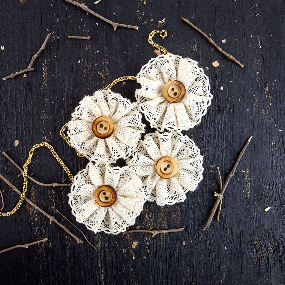 Prima Marketing Inc Prima Marketing Coconut Oahu Fabric Flowers, 2.5-Inch, 4-Pack 655350578121