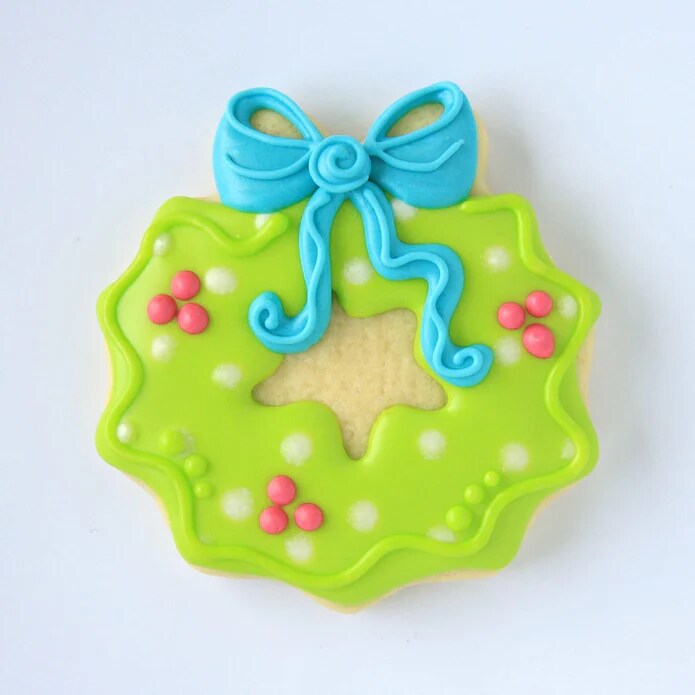 Ann Clark Christmas Wreath Cookie Cutter, 3.5&#x22;