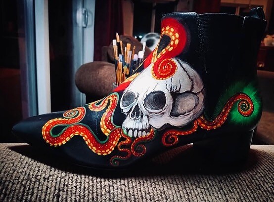 Handpainted Skull sold and Flowers Converse