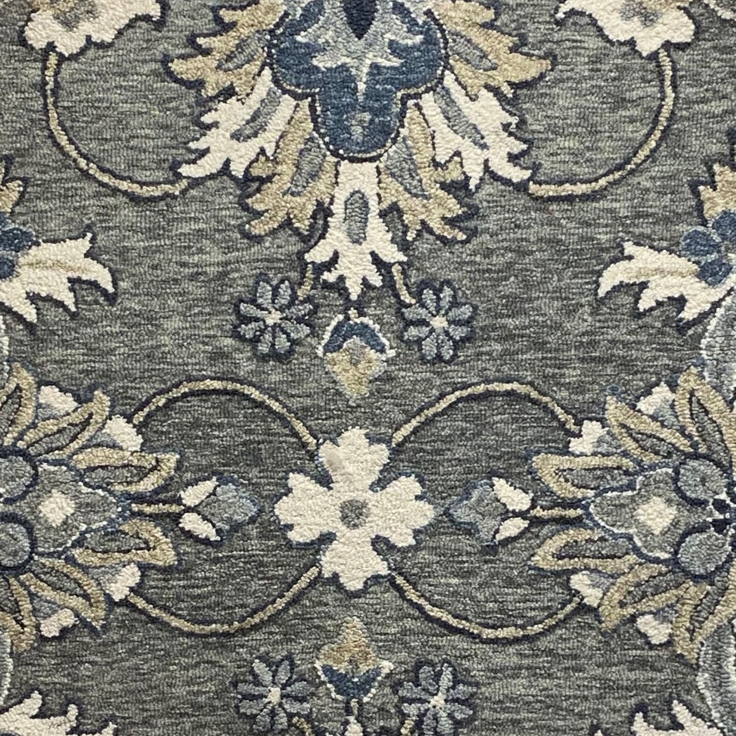 Laddha Home Designs 4.75' Gray and Beige Floral Jacobean Hand Hooked Round  Wool Area Throw Rug