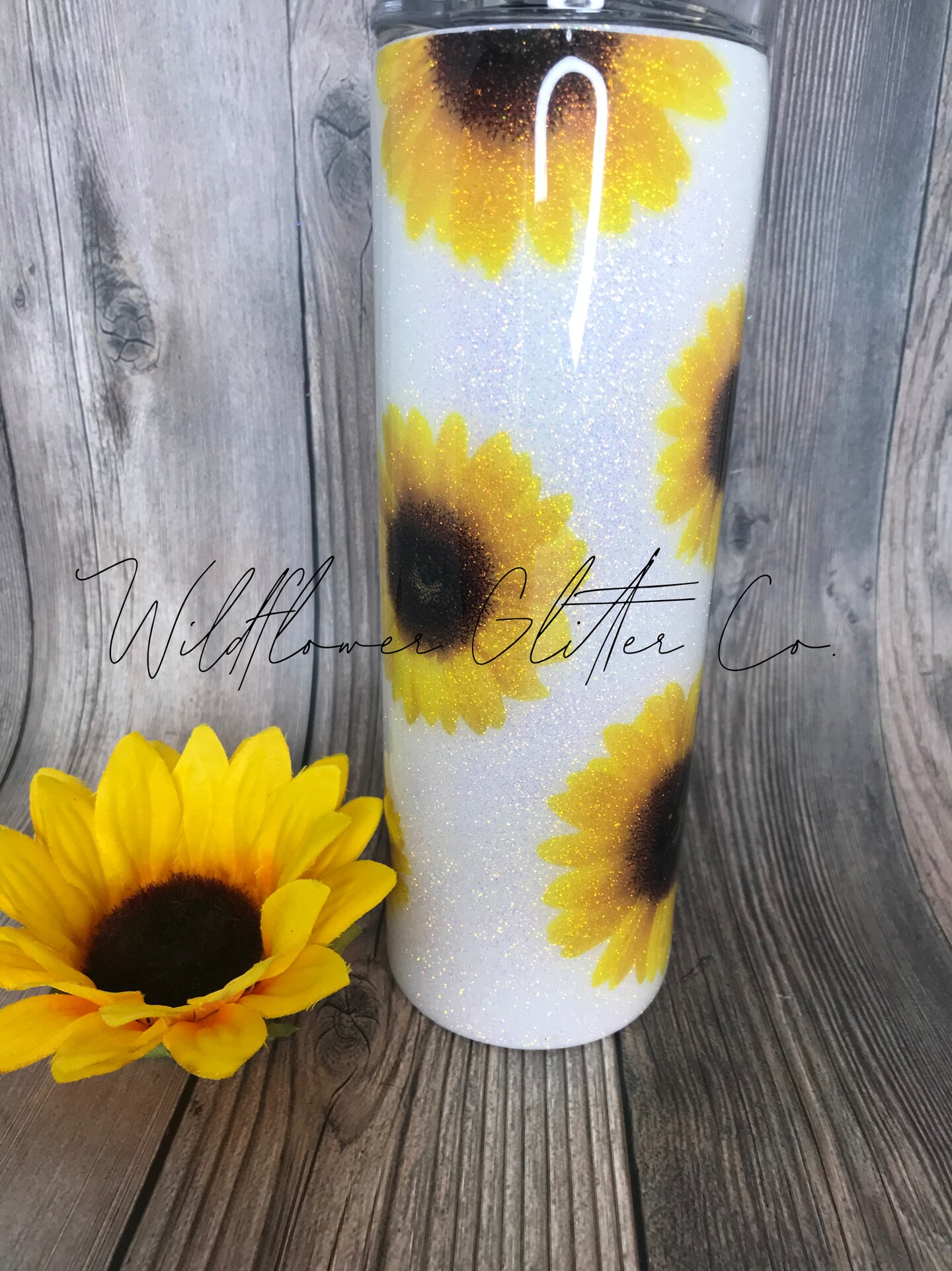 Iridescent glitter white ultra fine 2oz-Daisy