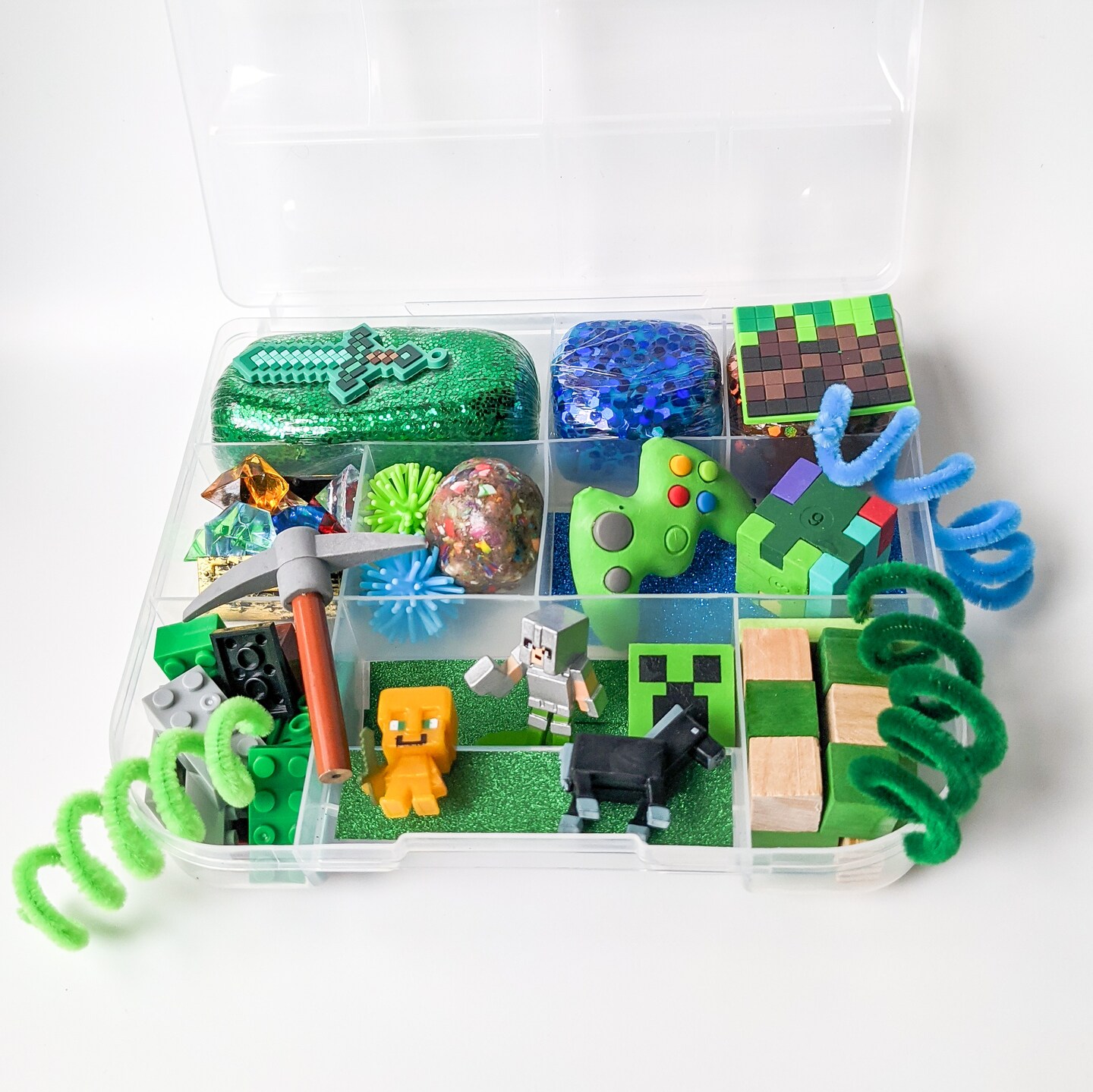 Minecraft Inspired Gamer Playdough Kit | Sensory Bin | Pretend Play ...