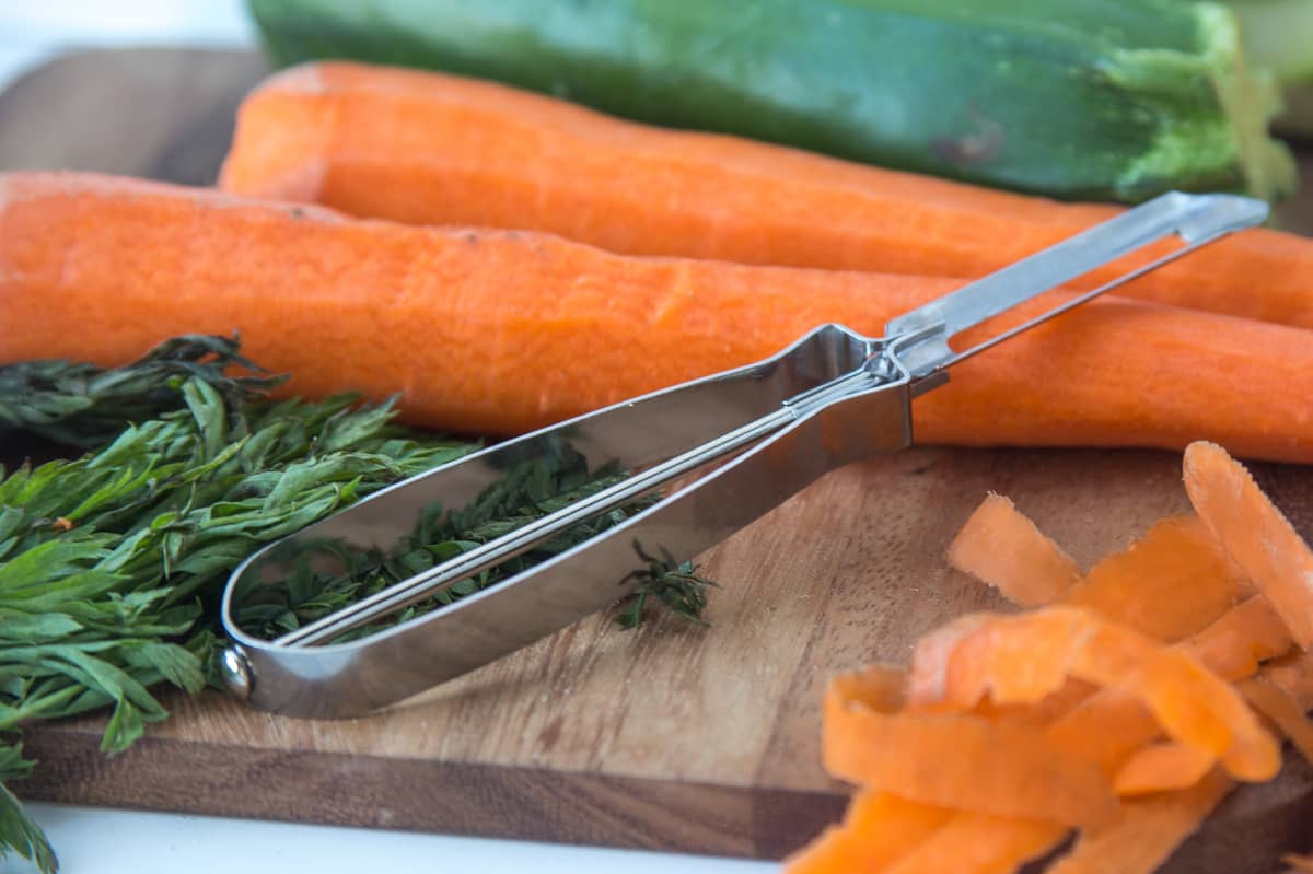 Metallic Stainless Steel Peeler 36 per Box