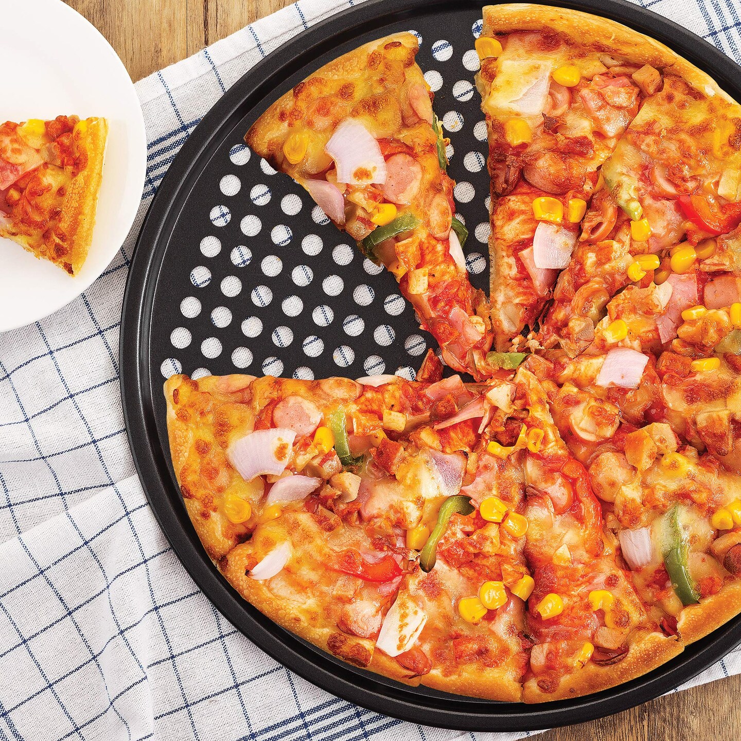 Black Pizza Crisper Set of 2