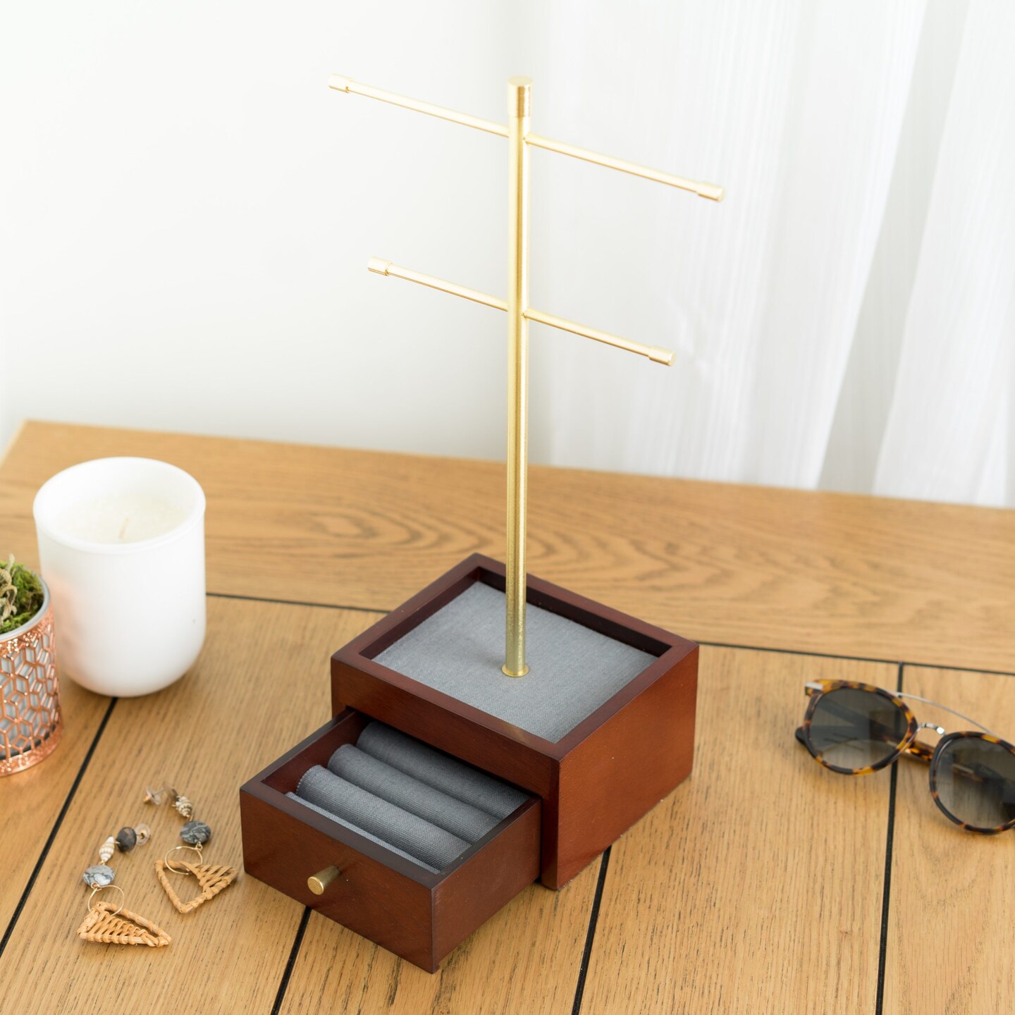 Katie Jewelry Display Stand