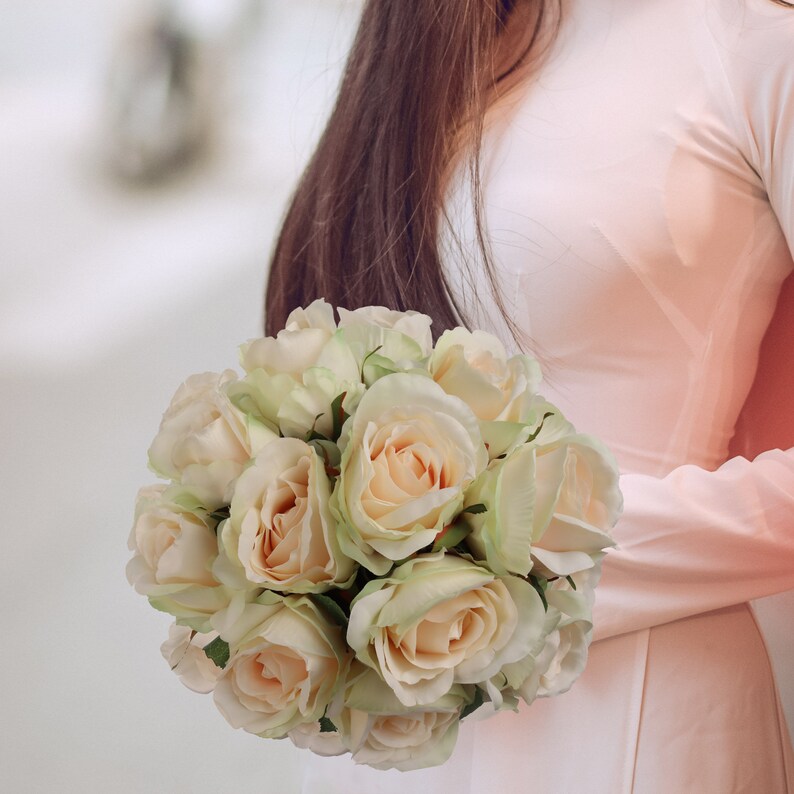 Champagne Chic: 20" Realistic Silk Champagne Rose Bud Stem - 6 Piece Set - Elevate Your Event Decor with these Stylish Flowers