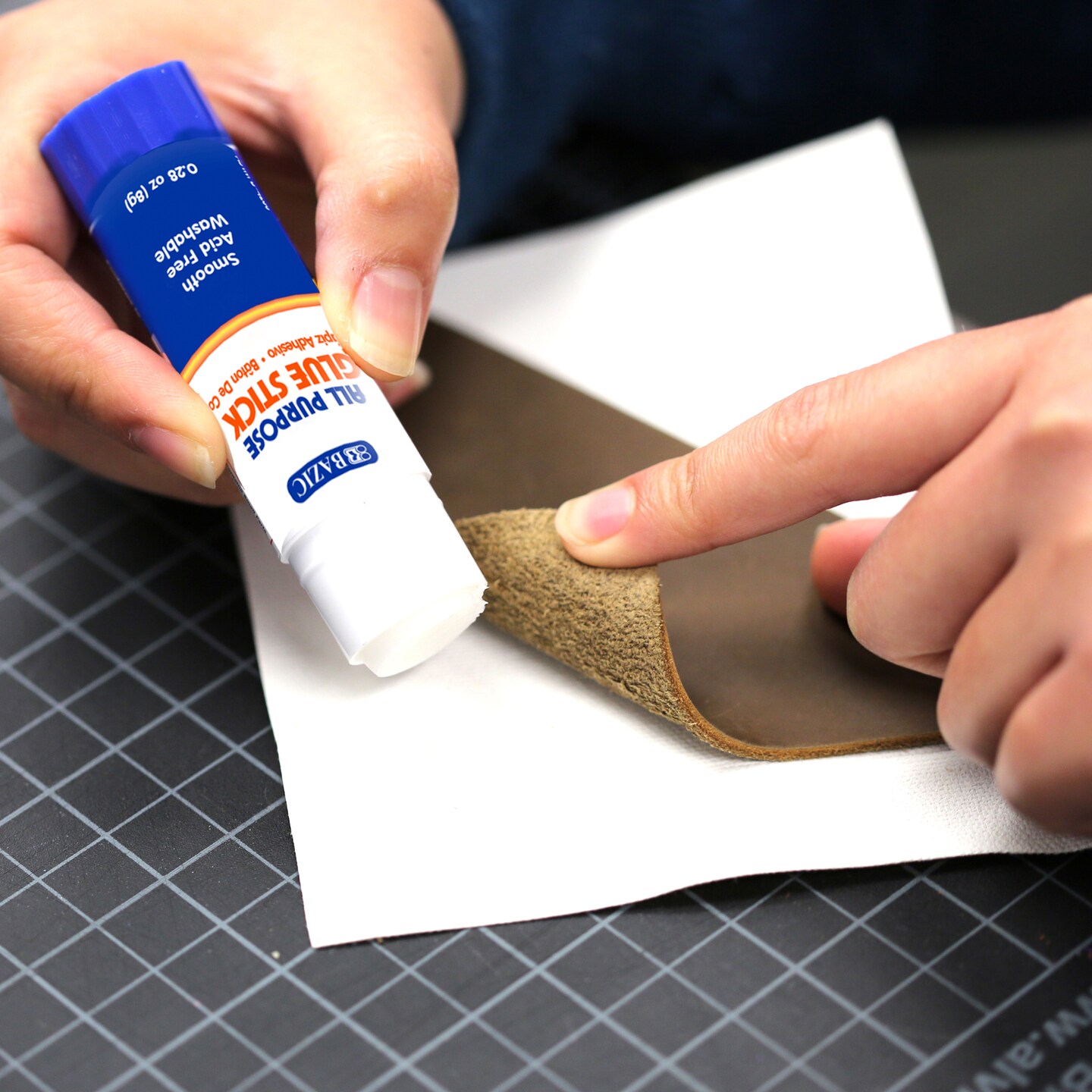 BAZIC Glue Stick Premium 0.28 oz (8g)(4/Pack)