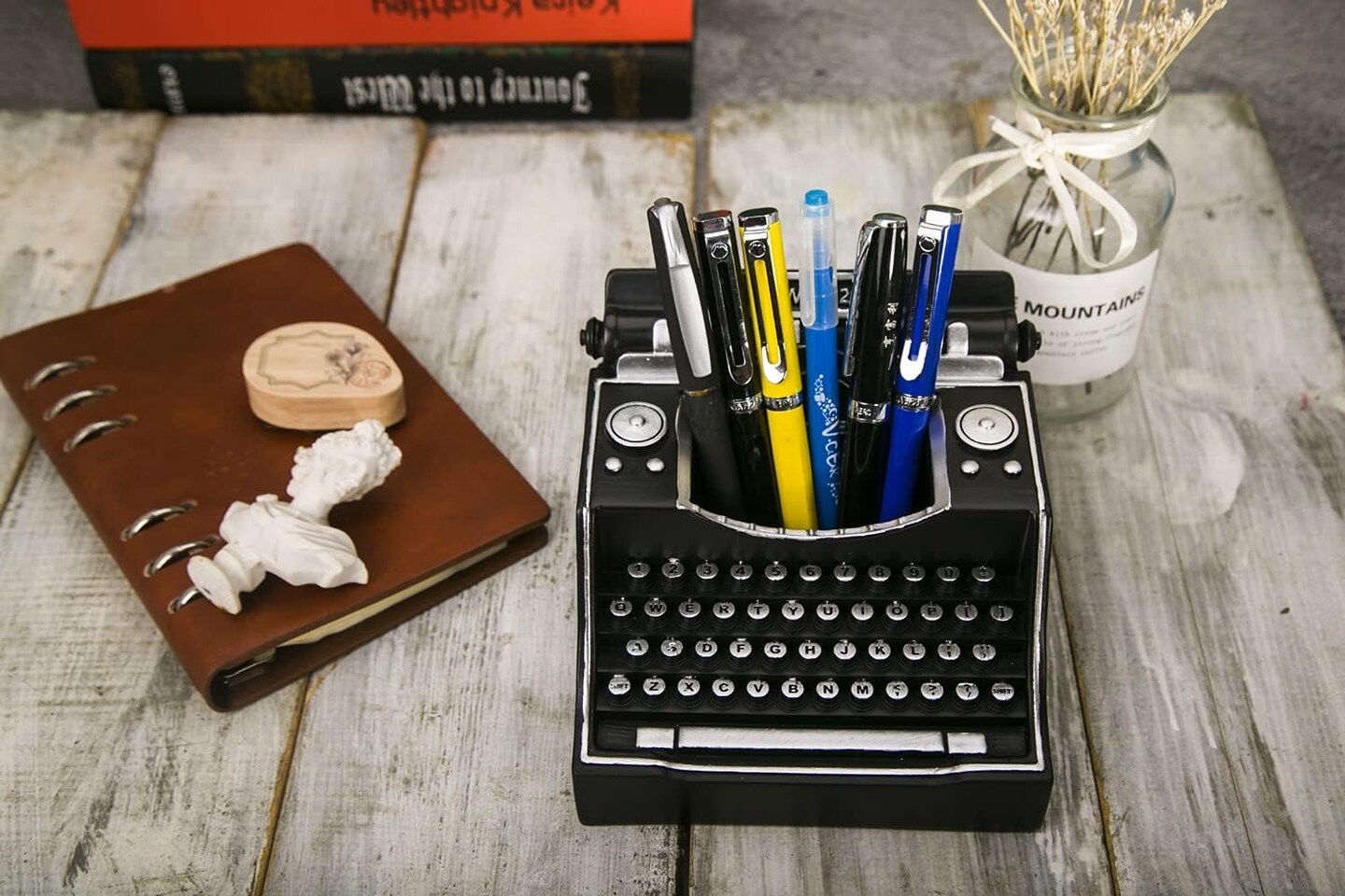 Retro Typewriter Pen Holder