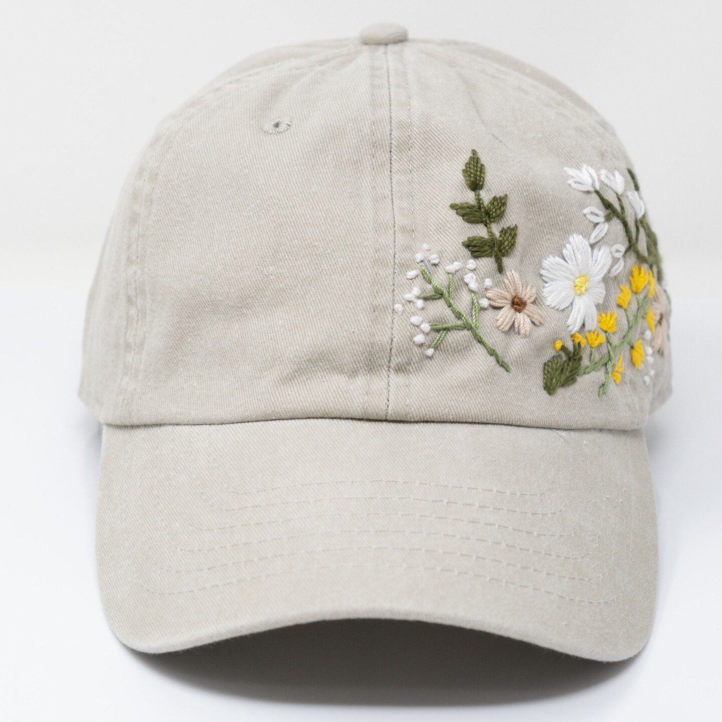 Hand Embroidered Hat / White Hat / Embroidered Flowers / Baseball Hat / Floral Embroidered Hat / Custom high quality Embroidered Hat / Hat With Flower