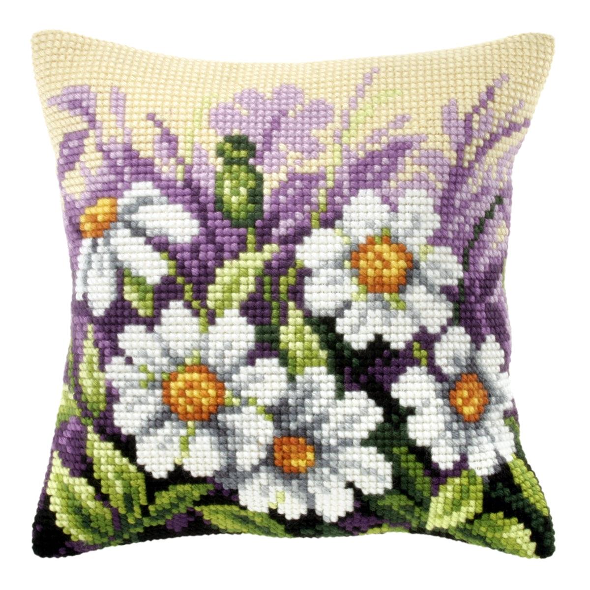 Cushion cross stitch kit  &#x22;White flowers on meeadow&#x22; 9122