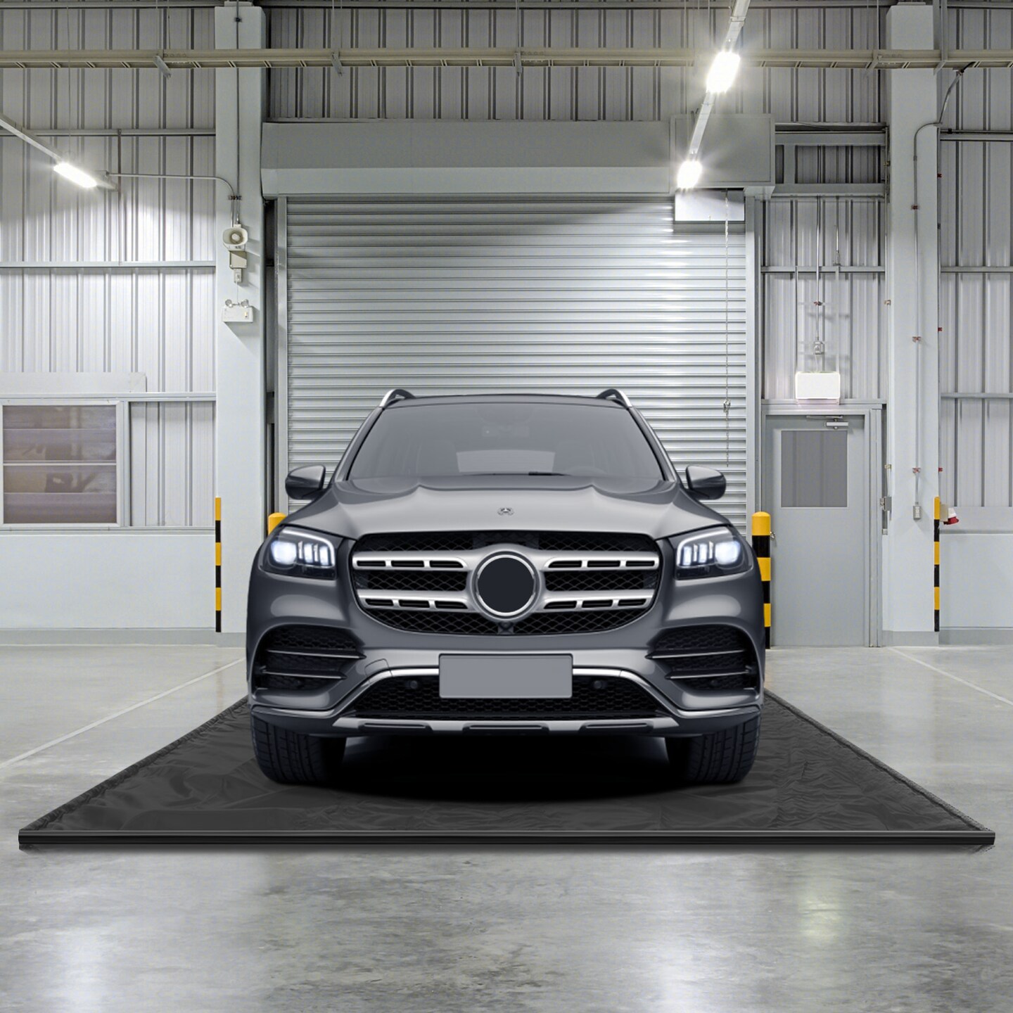 Costway Garage Floor Mat Non-Slip Containment Mat for Waterproof Protection Black Middle/Large