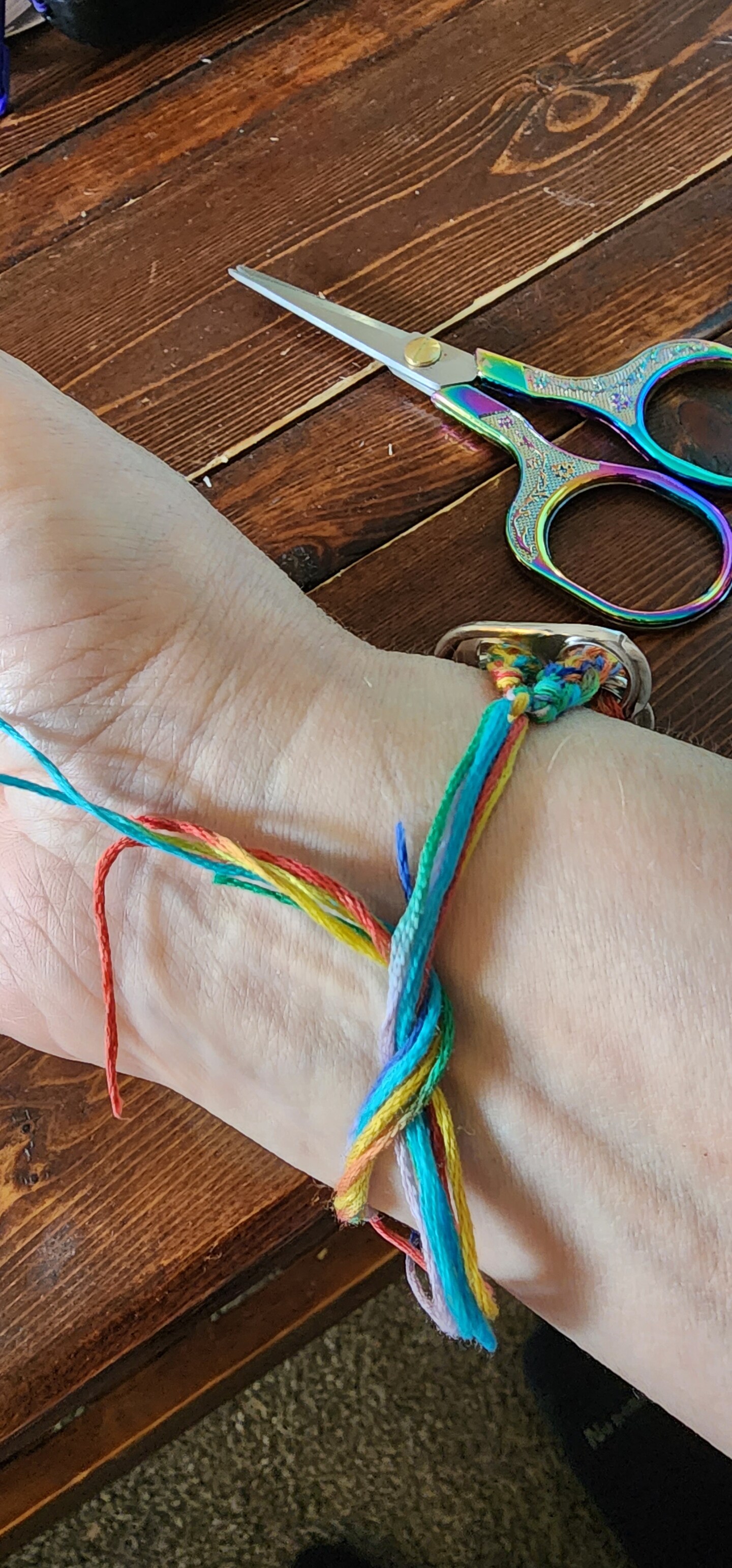 POP TAB BRACELET | MakerPlace by Michaels