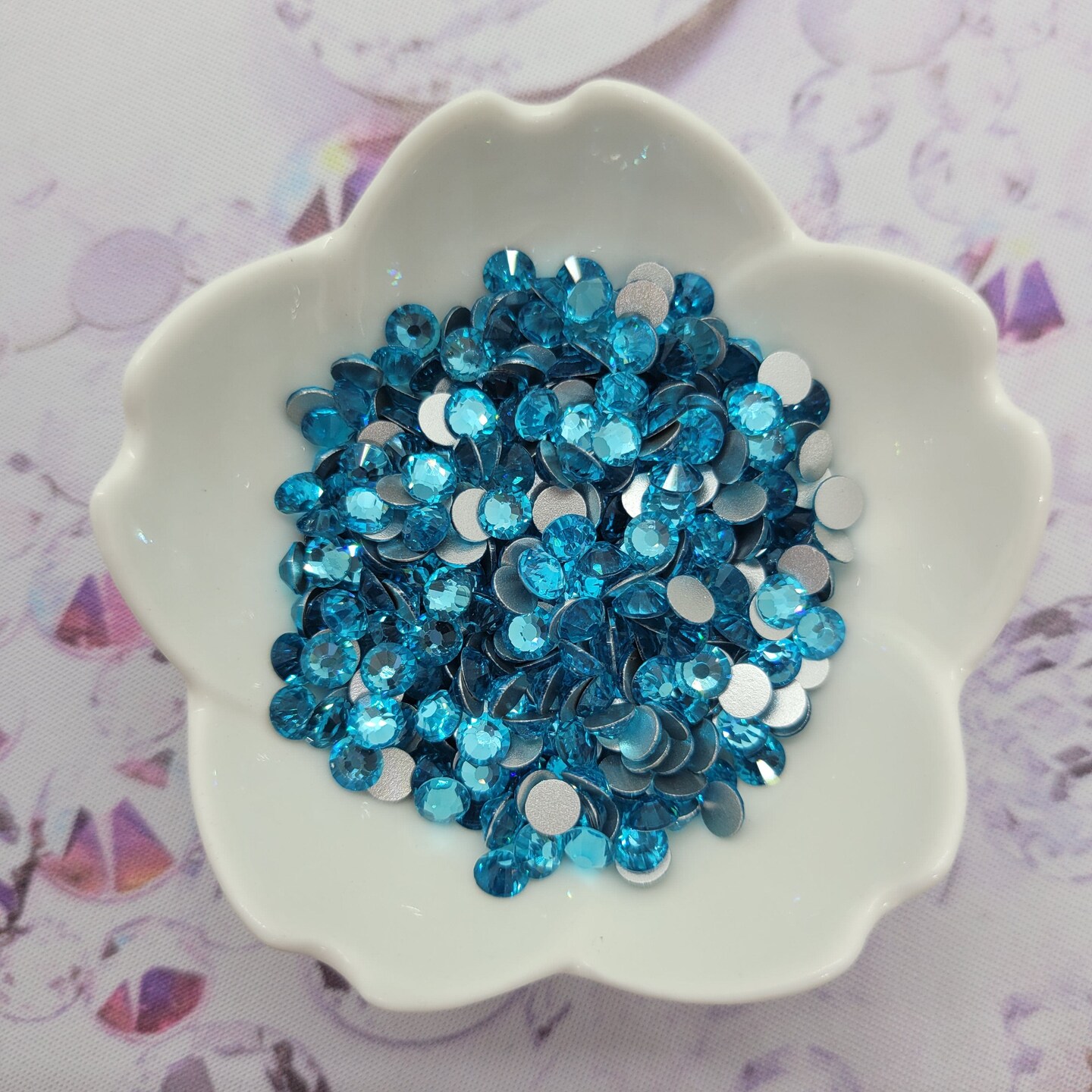 Aqua - KiraKira Glass Rhinestones by CrystalNinja