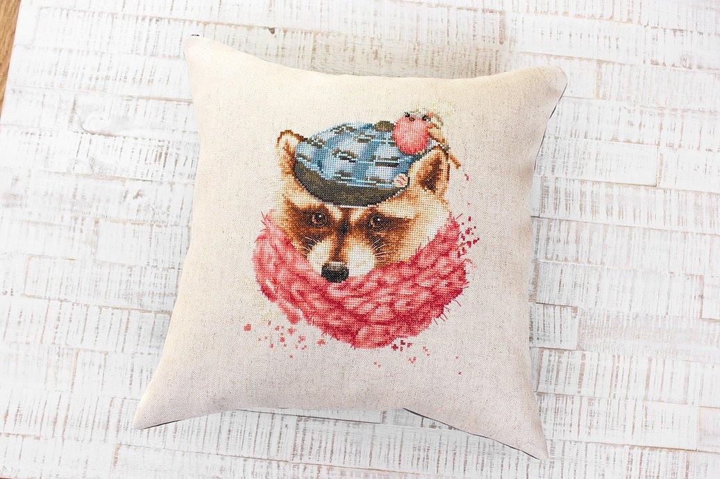 Pillow PB157L Counted Cross-Stitch Kit