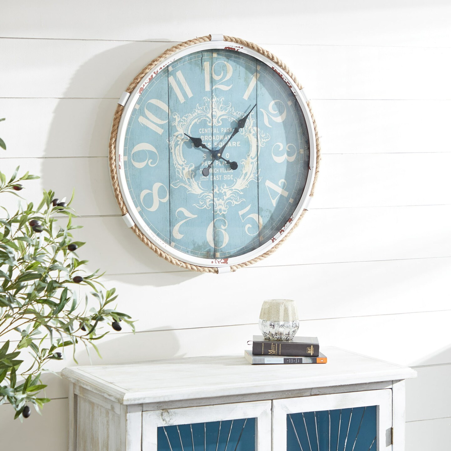 Coastal Turquoise/White Metal Round Wall Clock with Spade-Shaped Hands, 25&#x22; Diameter