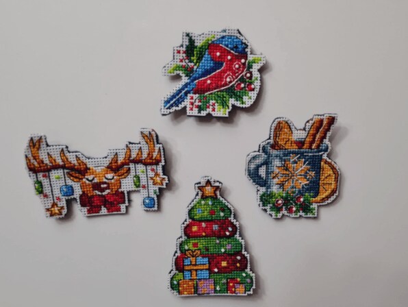 Winter. Christmas Magnets SR-581  Plastic Canvas Counted Cross Stitch Kit