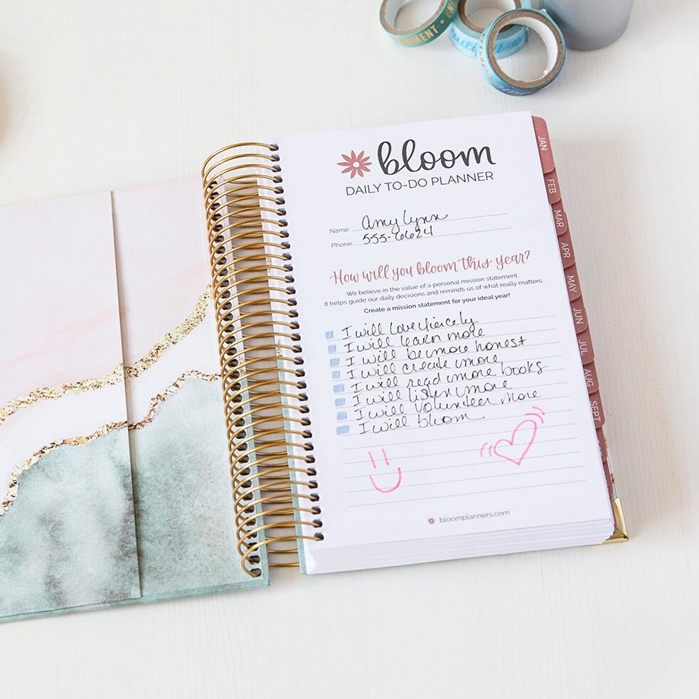 bloom daily planners Undated Daily To Do List Planner &#x26; Calendar, 6.5&#x22; x 8.25&#x22;, Daydream Believer