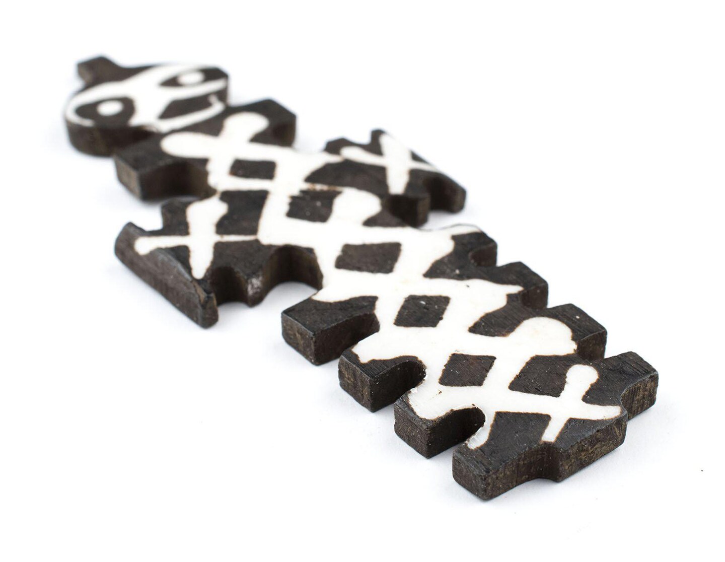 TheBeadChest Batik Bone Cross Pendant (Zig-Zag)