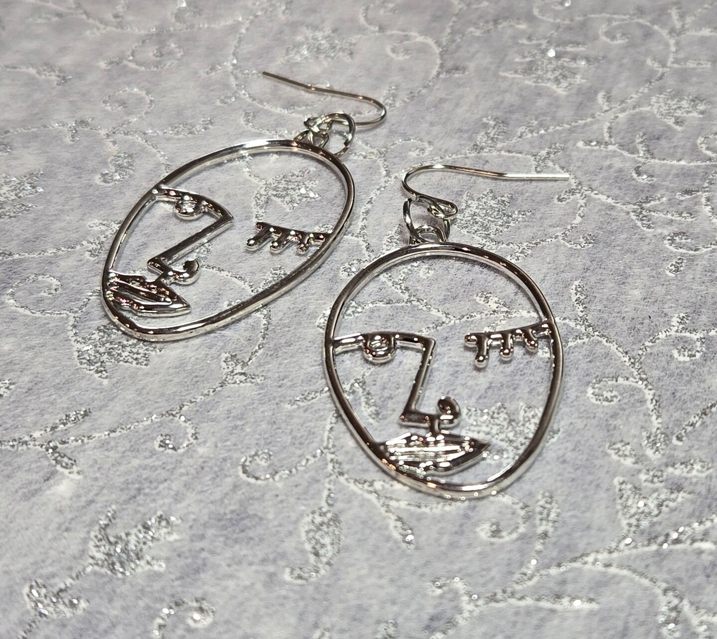 Picasso 飾り Abstract Face Earrings, Wire Picasso Dangle Earrings, Hollow