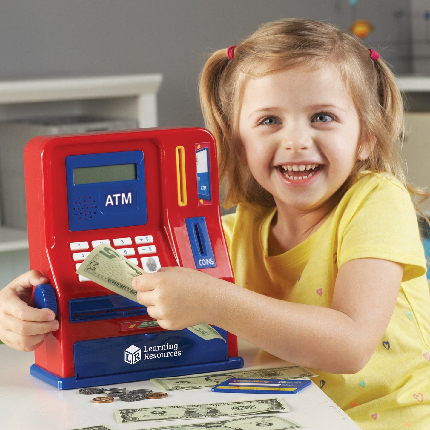 Pretend and Play&#xAE; Teaching ATM Bank